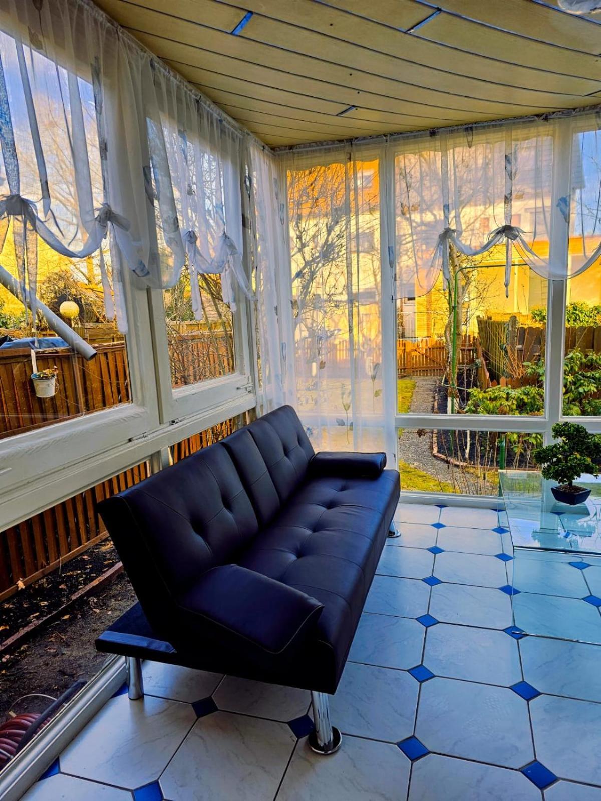 B&R Ferienhaus In Der Naehe Des Flughafens Nürnberg Eksteriør billede