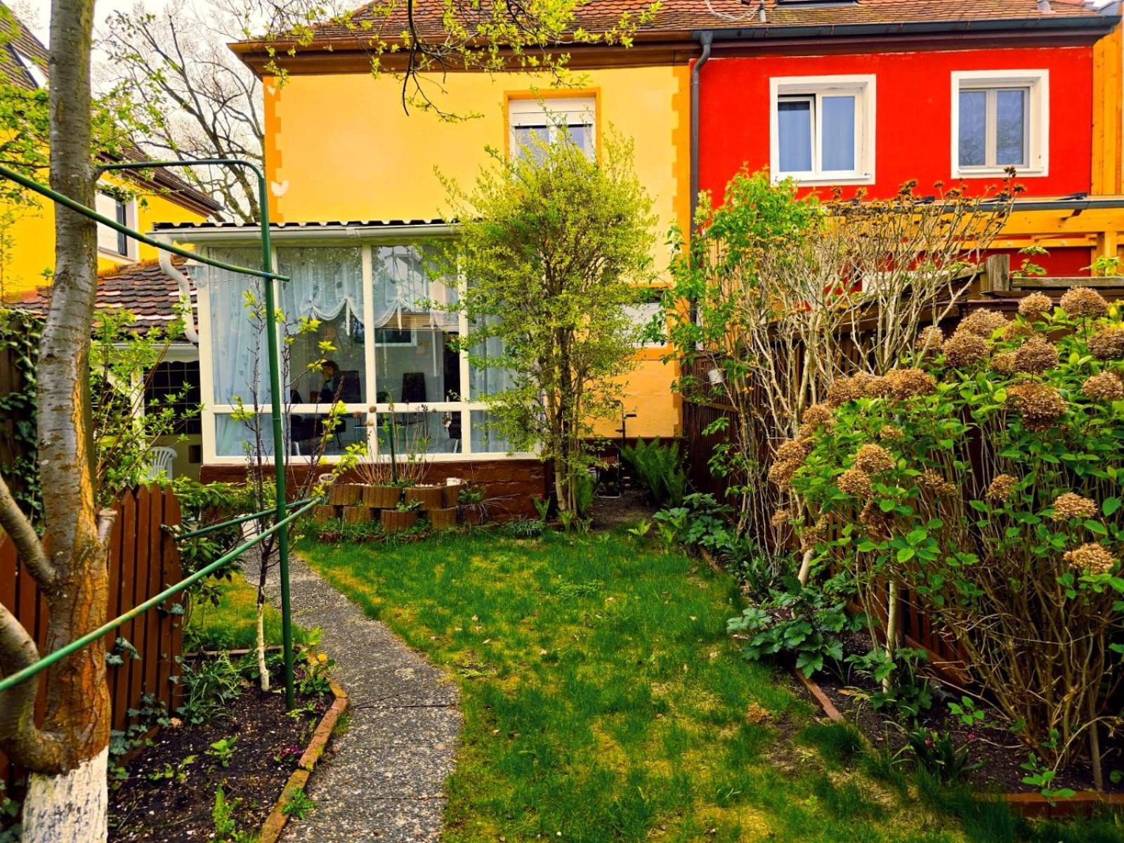 B&R Ferienhaus In Der Naehe Des Flughafens Nürnberg Eksteriør billede